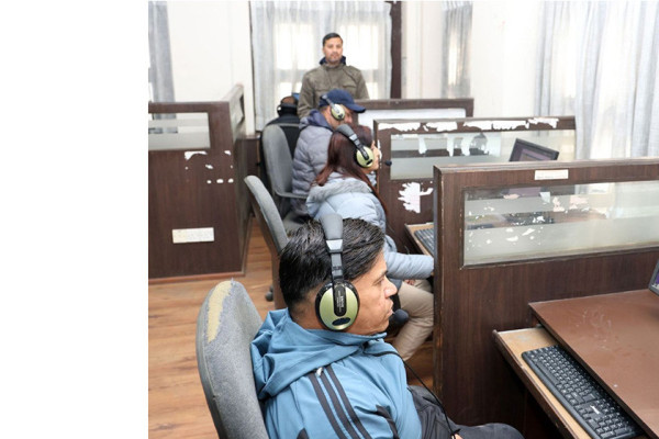 अझै प्रश्न आउन छाडेको छैन-मतदाता सूचीमा नाम कसरी हेर्ने?